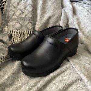 Dansko Black Clog size 39
